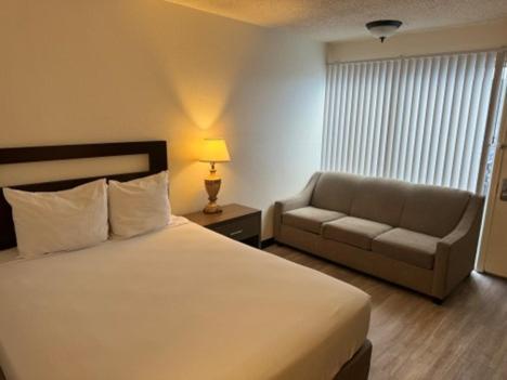 Mc Pacific Inn & Suites Torrance Exteriör bild